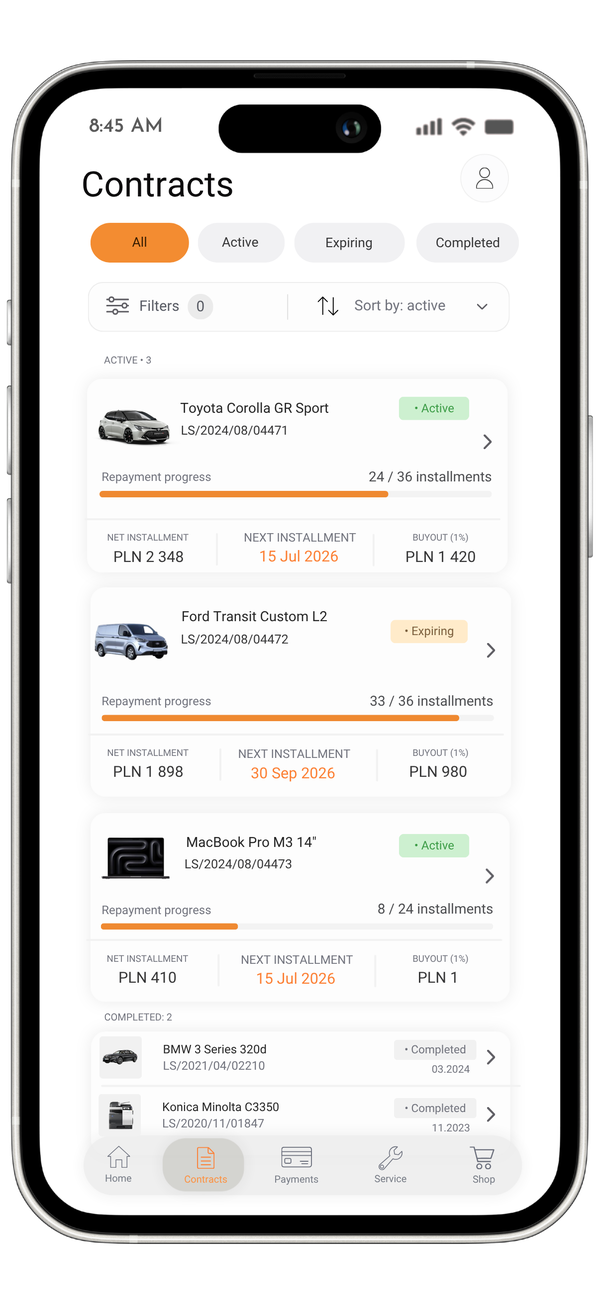 Lease contracts list screen in the app